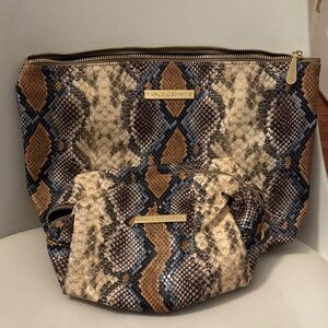 Vince Camuto Blue and Brown Snake Print Cosmetic Bag Set